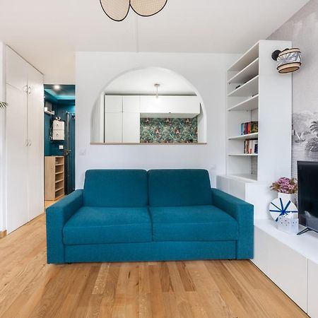 Charming Parisian Home Away From Home In The Heart Of Париж Екстериор снимка